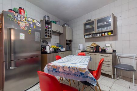 Casa para alugar com 173m², 3 quartos e 4 vagas Casa para alugar com 173m², 3 quartos e 4 vagasCozinha