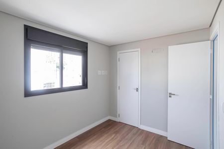Apartamento à venda com 66m², 2 quartos e 2 vagasSemi suíte 
