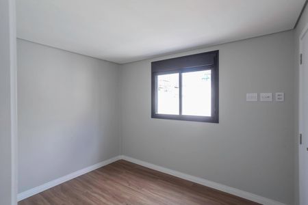 Apartamento à venda com 66m², 2 quartos e 2 vagasSemi suíte 