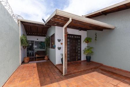 Casa à venda com 150m², 3 quartos e 3 vagasQuintal