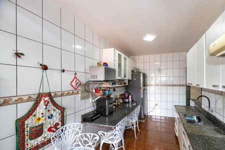 Casa à venda com 150m², 3 quartos e 3 vagasCozinha