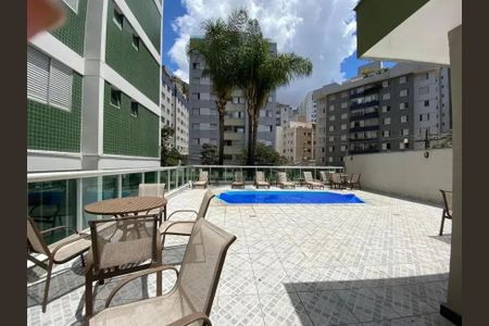 Apartamento para alugar com 70m², 2 quartos e 2 vagas