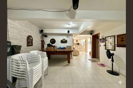 Casa à venda com 400m², 4 quartos e 4 vagasCozinha