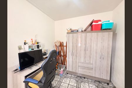 Casa à venda com 160m², 5 quartos e 5 vagasQuarto 1- Casa 1