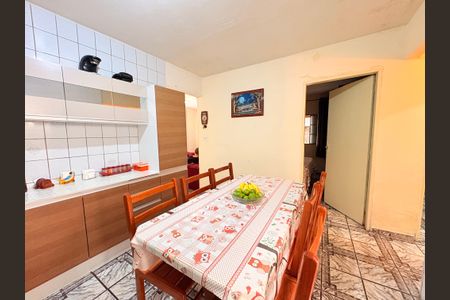 Casa à venda com 160m², 5 quartos e 5 vagasCozinha - Casa 1