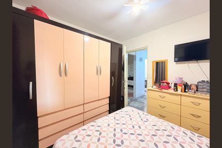 Casa à venda com 160m², 5 quartos e 5 vagasQuarto 2- Casa 1