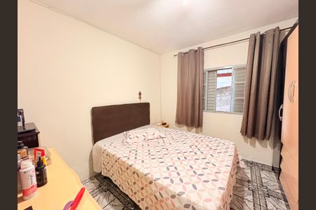 Casa à venda com 160m², 5 quartos e 5 vagasQuarto 2- Casa 1