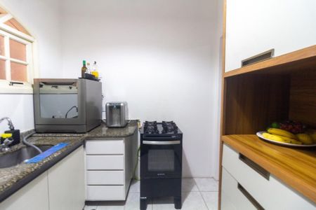 Apartamento à venda com 75m², 2 quartos e sem vagaFoto 04