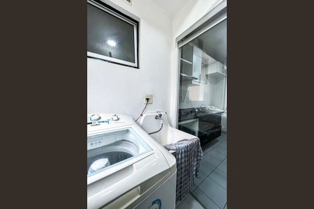 Apartamento para alugar com 60m², 3 quartos e 1 vagaÁrea de Serviço