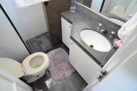 Apartamento à venda com 62m², 2 quartos e 1 vaga Apartamento à venda com 62m², 2 quartos e 1 vagaBanheiro Suíte