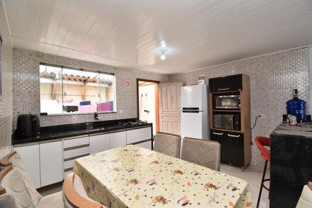 Sala de apartamento para alugar com 3 quartos, 84m² em Ganchinho, Curitiba