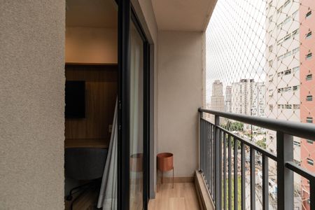 Varanda de kitnet/studio à venda com 1 quarto, 24m² em Perdizes, São Paulo