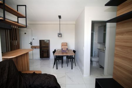 Sala de apartamento à venda com 3 quartos, 63m² em Vista Alegre, Rio de Janeiro