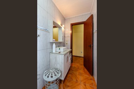 Casa à venda com 120m², 2 quartos e 4 vagasBanheiro Social