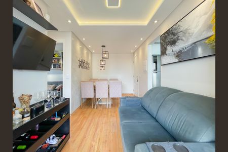 Sala de apartamento à venda com 2 quartos, 48m² em Vila Yolanda, Osasco