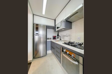 Apartamento à venda com 48m², 2 quartos e 2 vagas Apartamento à venda com 48m², 2 quartos e 2 vagasCozinha e Área de Serviço