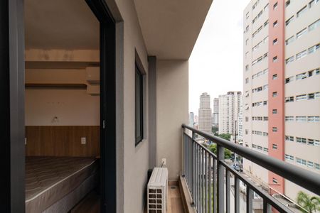 Varanda de kitnet/studio à venda com 1 quarto, 24m² em Perdizes, São Paulo