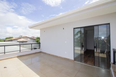 Casa à venda com 250m², 3 quartos e 4 vagasVaranda da Sala