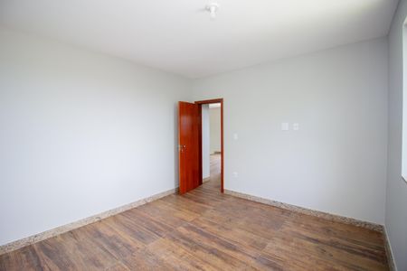 Casa à venda com 250m², 3 quartos e 4 vagasQuarto 2