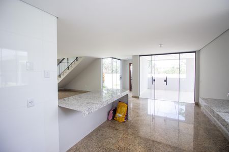 Casa à venda com 250m², 3 quartos e 4 vagasCozinha