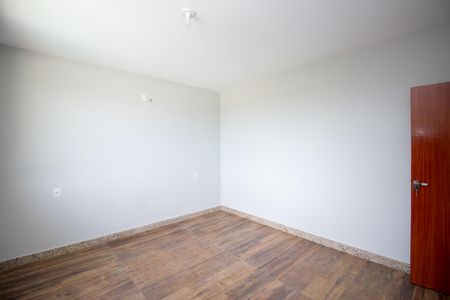 Casa à venda com 250m², 3 quartos e 4 vagasQuarto 2