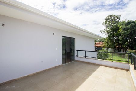 Casa à venda com 250m², 3 quartos e 4 vagasVaranda da Sala