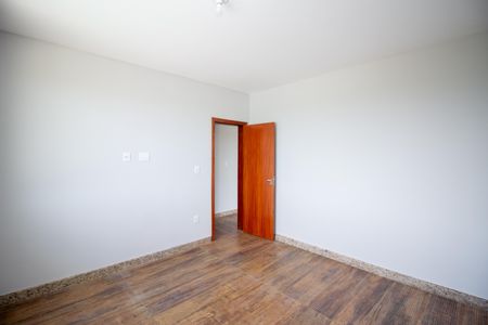 Casa à venda com 250m², 3 quartos e 4 vagasQuarto 1