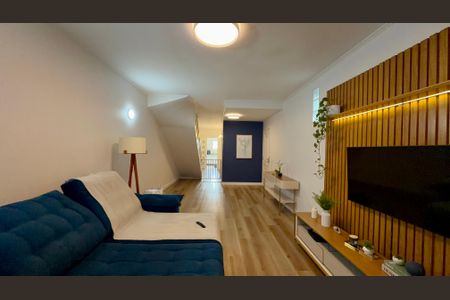 Casa à venda com 2 quartos, 170m² em Jardim Ester Yolanda, São Paulo