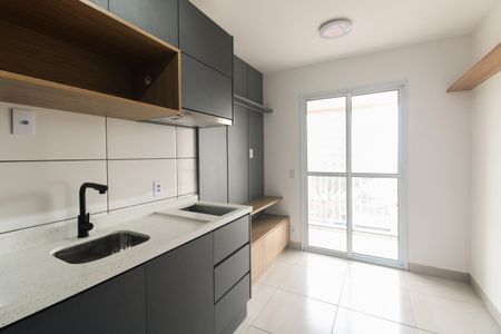 Sala  de apartamento para alugar com 1 quarto, 27m² em Vila Carrão, São Paulo