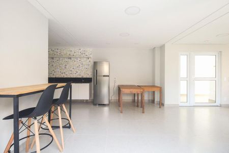 Apartamento à venda com 27m², 1 quarto e sem vagaÁrea Comum - Salão de Festas 