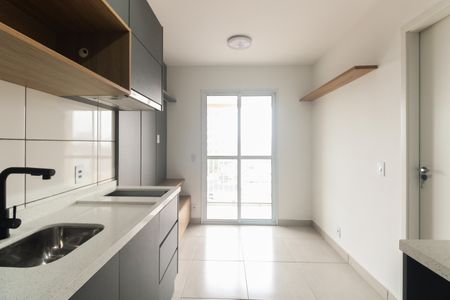 Sala  de apartamento para alugar com 1 quarto, 27m² em Vila Carrão, São Paulo
