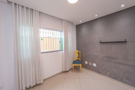 Sala de casa de condomínio para alugar com 3 quartos, 64m² em Vila Salete, São Paulo