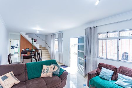 Casa para alugar com 164m², 2 quartos e 1 vaga Casa para alugar com 164m², 2 quartos e 1 vagaSala