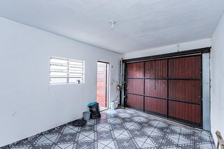 Casa para alugar com 164m², 2 quartos e 1 vaga Casa para alugar com 164m², 2 quartos e 1 vagaGaragem