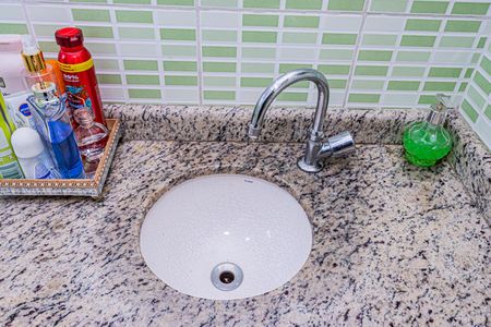 Casa para alugar com 164m², 2 quartos e 1 vaga Casa para alugar com 164m², 2 quartos e 1 vagaBanheiro 2