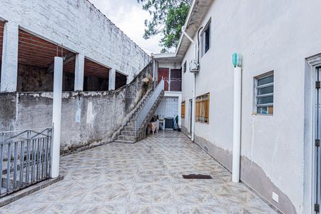 Casa para alugar com 164m², 2 quartos e 1 vaga Casa para alugar com 164m², 2 quartos e 1 vagaÁrea de serviço e quintal