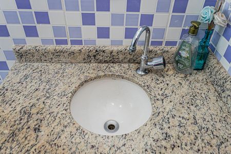 Casa para alugar com 164m², 2 quartos e 1 vaga Casa para alugar com 164m², 2 quartos e 1 vagaBanheiro