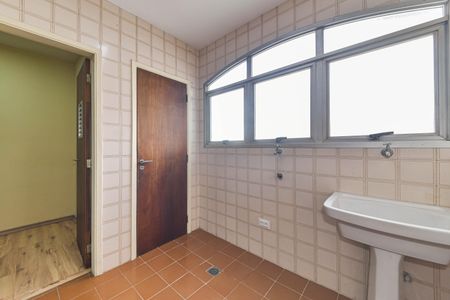 Apartamento à venda com 80m², 3 quartos e 1 vaga Apartamento à venda com 80m², 3 quartos e 1 vagaArea de Serviço