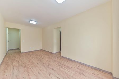 Apartamento à venda com 80m², 3 quartos e 1 vaga Apartamento à venda com 80m², 3 quartos e 1 vagaSala