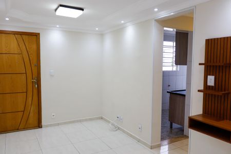 sala de apartamento para alugar com 2 quartos, 49m² em Quitaúna, Osasco