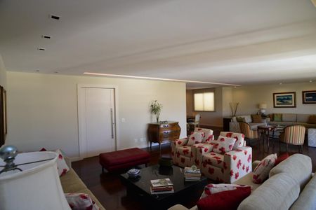Sala de apartamento à venda com 4 quartos, 534m² em Barra da Tijuca, Rio de Janeiro