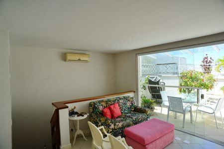 Apartamento à venda com 534m², 4 quartos e 4 vagas Apartamento à venda com 534m², 4 quartos e 4 vagasHall Superior