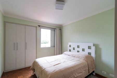 Apartamento à venda com 90m², 3 quartos e 1 vagaQuarto 2