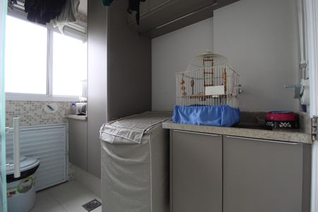 Apartamento à venda com 162m², 2 quartos e 3 vagasCozinha e Área de Serviço