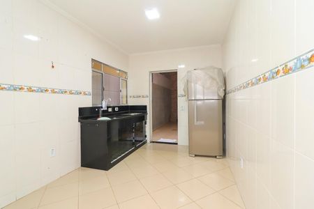 Casa para alugar com 150m², 2 quartos e 1 vagaCozinha