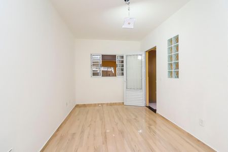 Casa para alugar com 150m², 2 quartos e 1 vagaSala