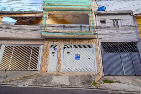 Casa para alugar com 150m², 2 quartos e 1 vagaFachada