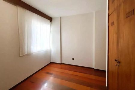 Apartamento para alugar com 3 quartos, 110m² em Santo Antônio, Belo Horizonte