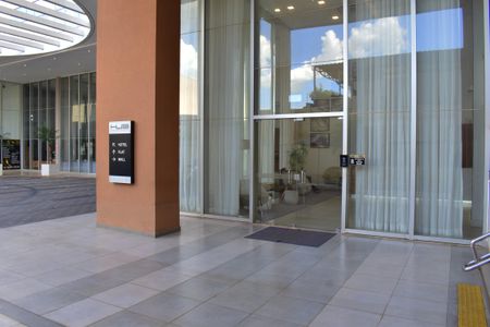 Studio para alugar com 37m², 1 quarto e 1 vagaFachada e portaria