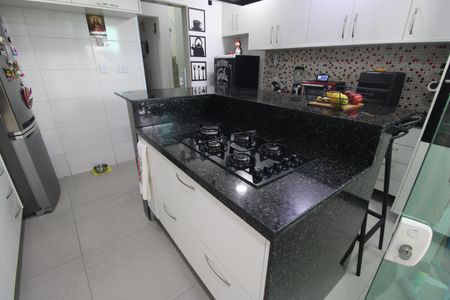 Casa de condomínio à venda com 200m², 3 quartos e 2 vagasCozinha